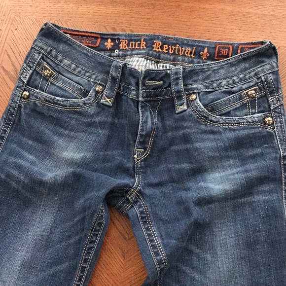 Jeans - Picture 2 of 3